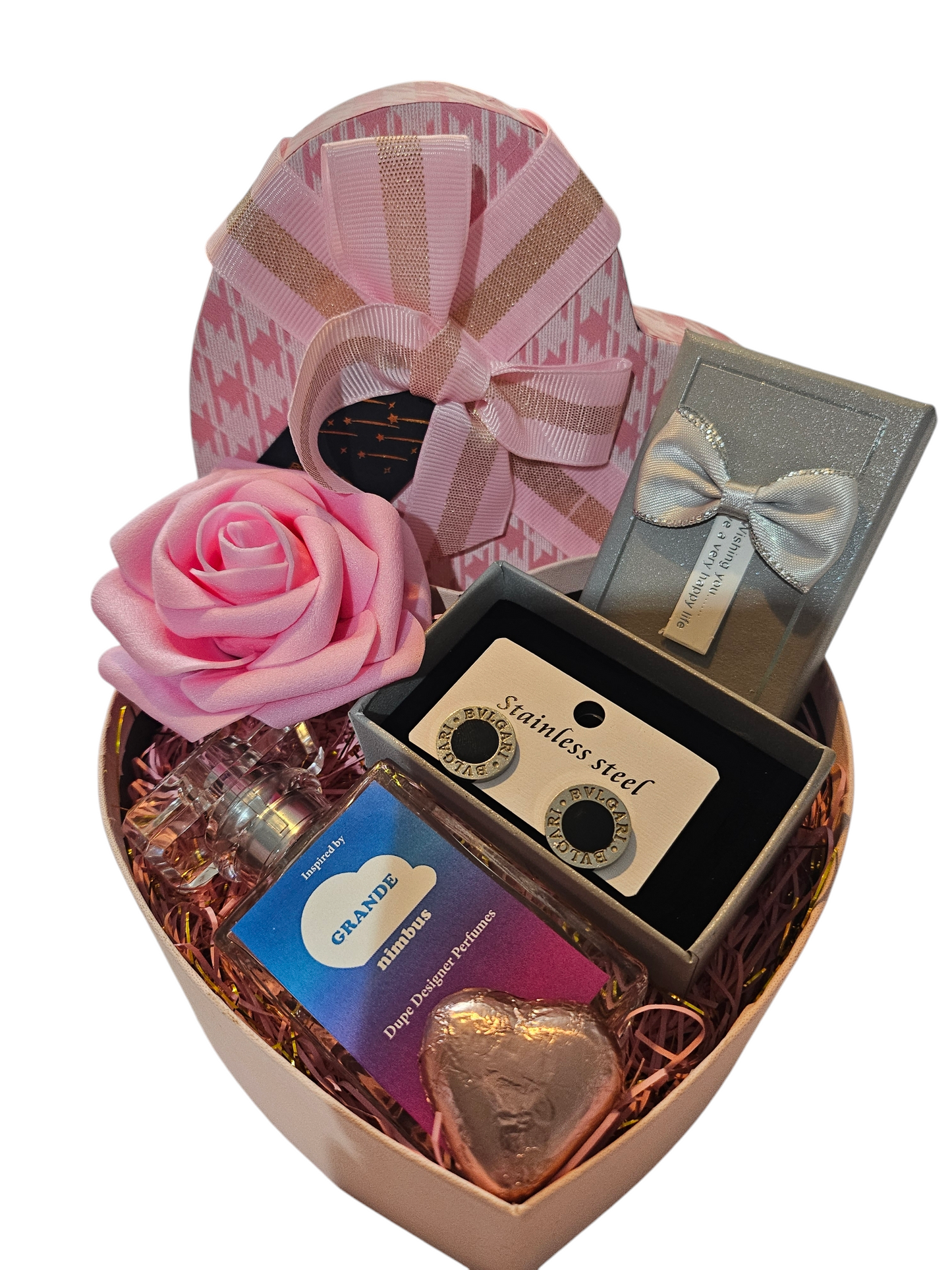 Small heart-shaped gift hamper